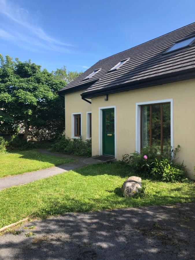 Letterfrack Farm Lodge House In Letterfrack Village Connemara מראה חיצוני תמונה